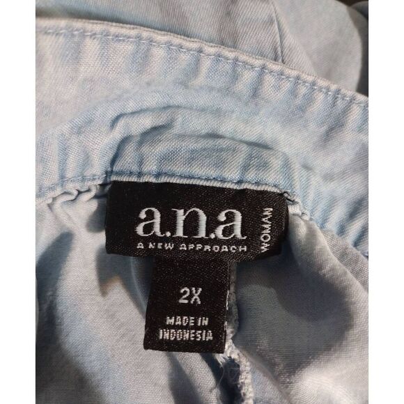 A.n.a 2x Chambray Blue Square Neck Blouse Top Flutter Sleeve Frayed Hem Women's - Picture 6 of 8